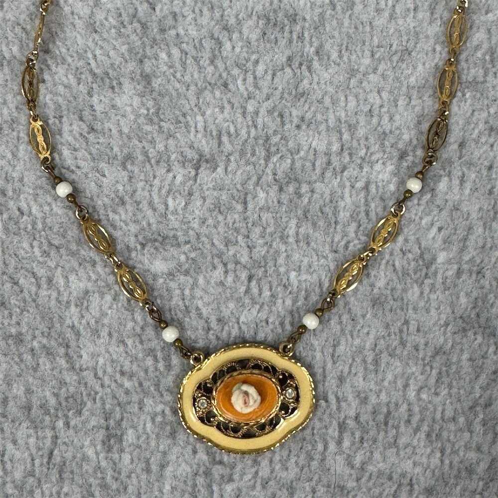 1928 Vintage Style Cameo Rose Pendant Necklace Gold Tone Filigree - Picture 2 of 7